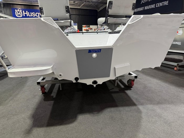 2026 Stacer 449 Assault Pro