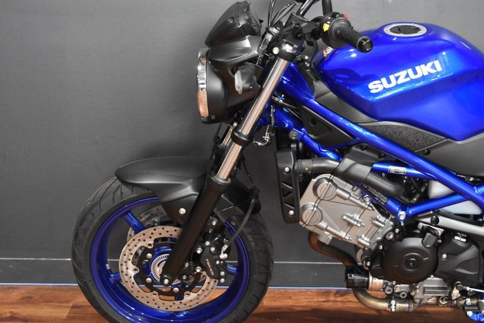 2025 Suzuki SV650 Blue