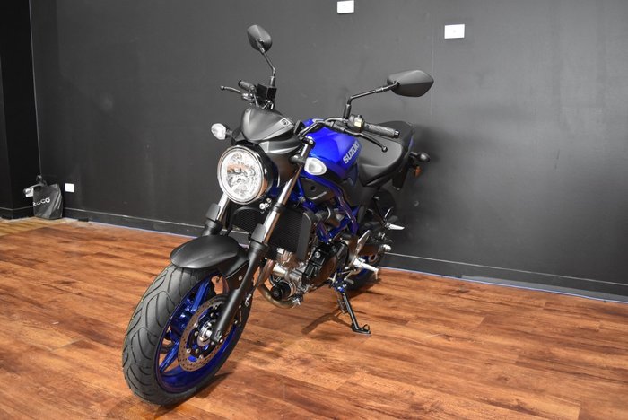 2025 Suzuki SV650 Blue