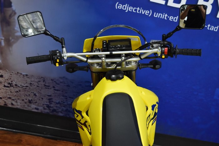 2025 Suzuki DR-Z400E Yellow