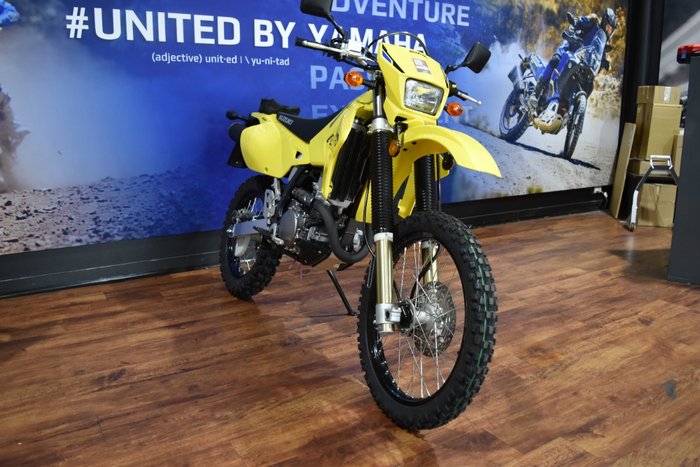 2025 Suzuki DR-Z400E Yellow