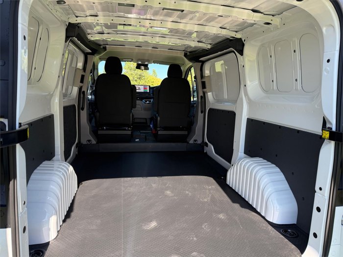 2026 LDV DELIVER 7 LWB LOW ROOF