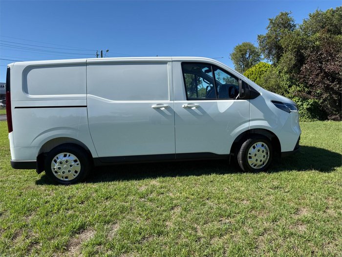 2026 LDV DELIVER 7 LWB LOW ROOF