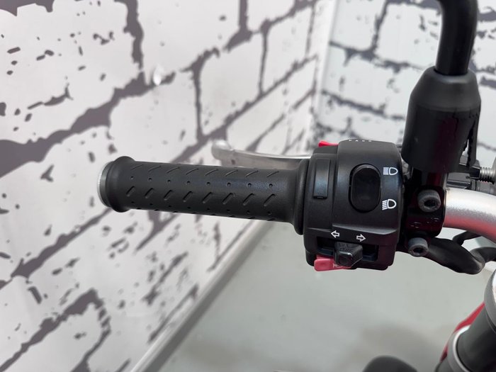 2009 Triumph Street Triple R Street Triple Orange