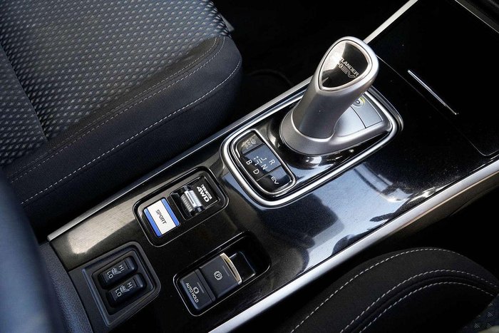 2021 Mitsubishi Outlander PHEV ES