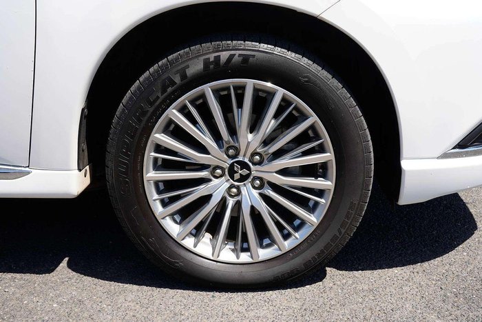 2021 Mitsubishi Outlander PHEV ES