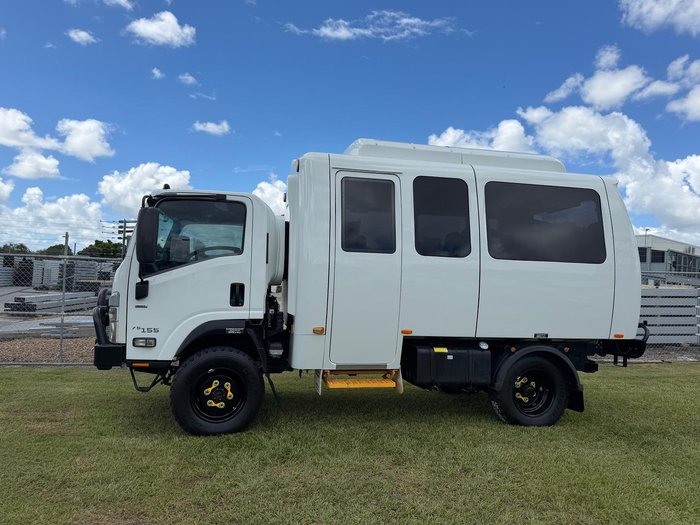 2020 Isuzu Nps Atw White