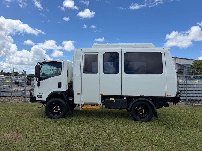 2020 Isuzu Nps Atw White