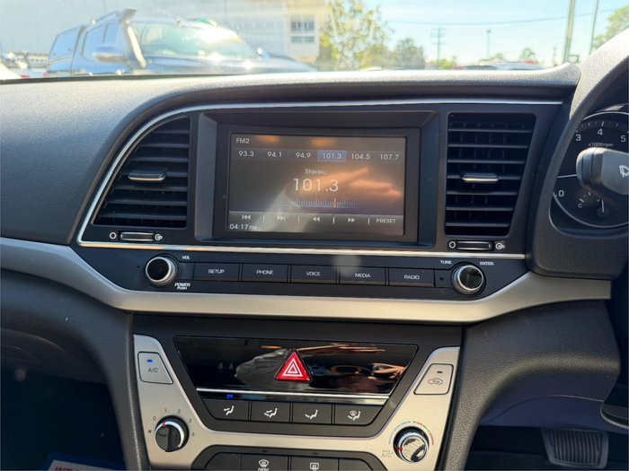 2015 HYUNDAI ELANTRA ACTIVE MD SERIES 2 (MD3) SILVER OR CHROME