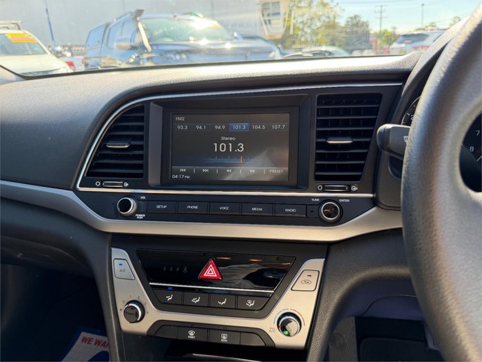 2015 HYUNDAI ELANTRA ACTIVE MD SERIES 2 (MD3) SILVER OR CHROME