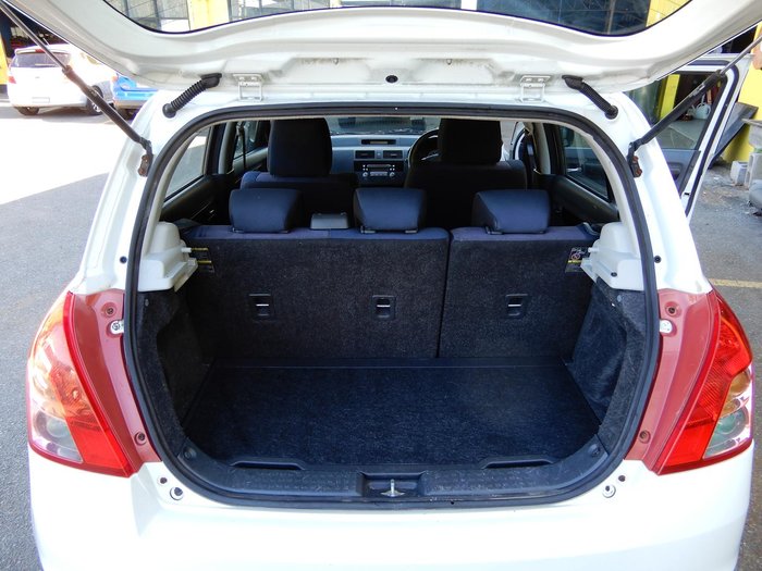 2008 Suzuki Swift RS415 Pearl White