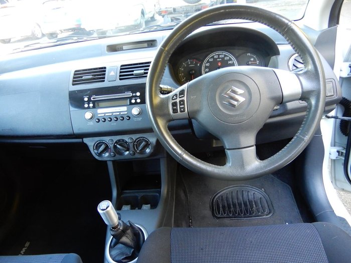 2008 Suzuki Swift RS415 Pearl White