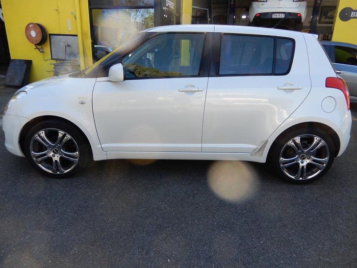 2008 Suzuki Swift RS415 Pearl White