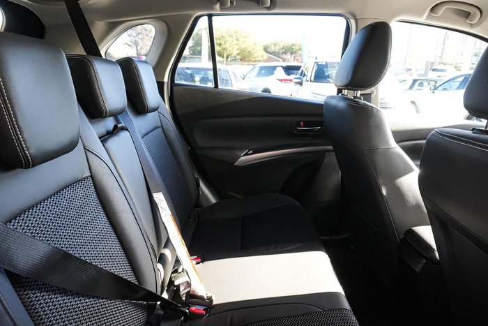 2023 Suzuki S-Cross Plus