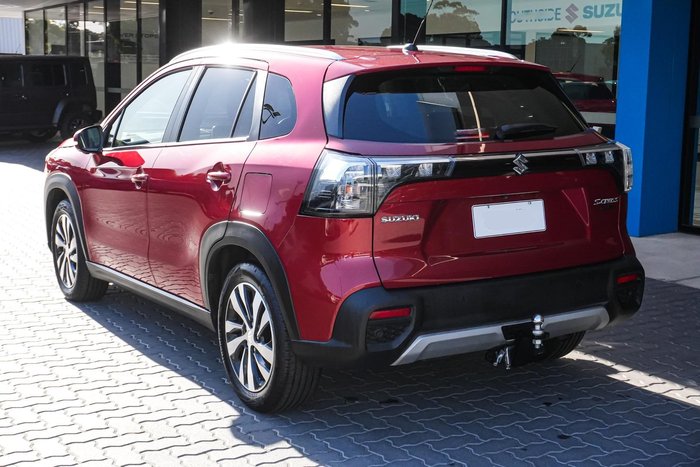 2023 Suzuki S-Cross Plus