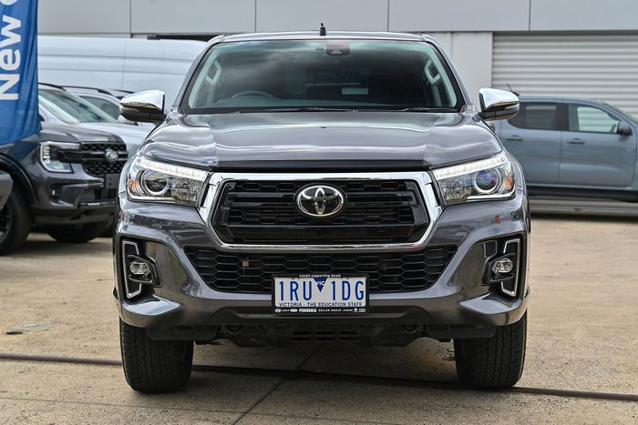 2020 Toyota Hilux SR5