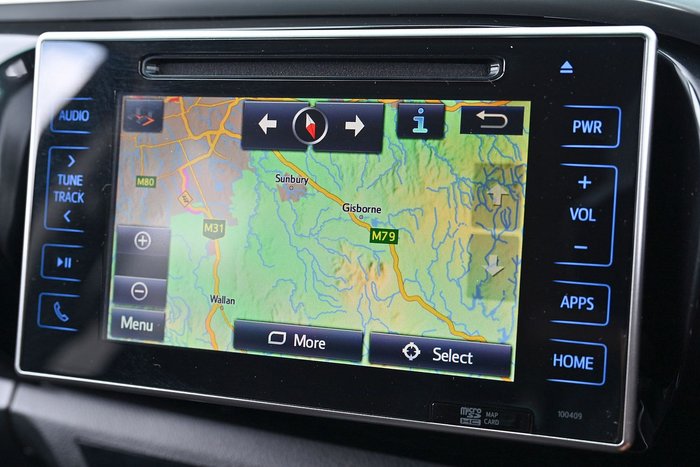 2020 Toyota Hilux SR5