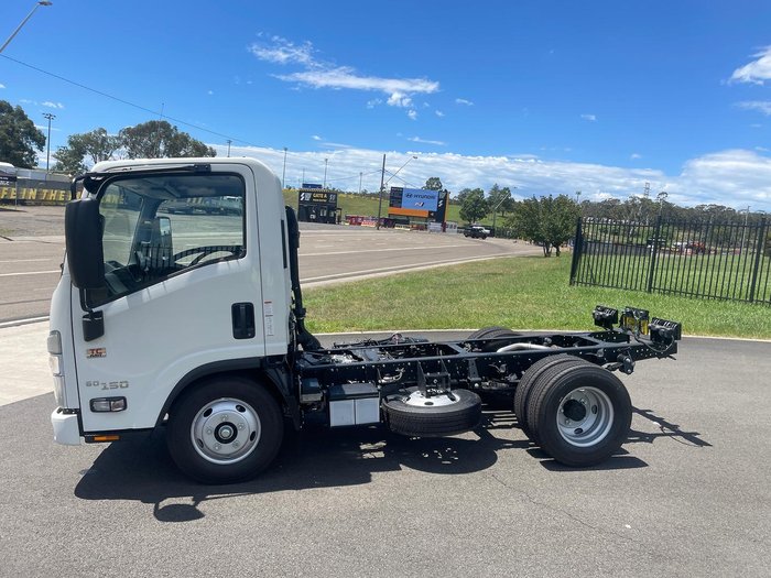 2025 Isuzu N Series NMR 60/45-150
