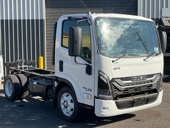 2025 Isuzu N Series NPR 45/65-175 DT D28