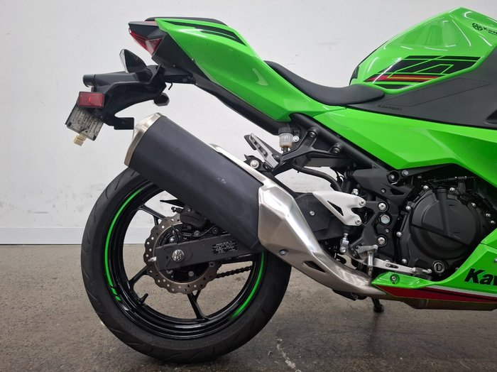2022 Kawasaki NINJA 400 KRT INSPIRED CG Green