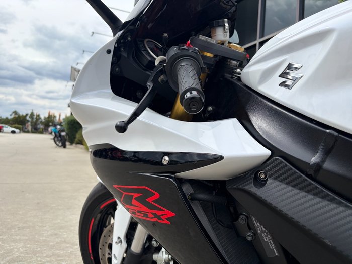 2019 Suzuki GSX-R750 White