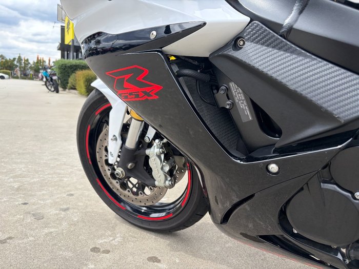 2019 Suzuki GSX-R750 White