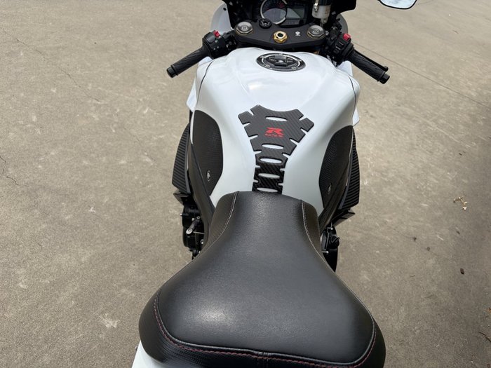 2019 Suzuki GSX-R750 White