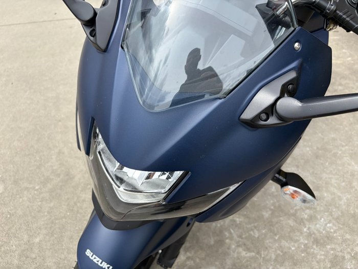2024 Suzuki GIXXER Blue