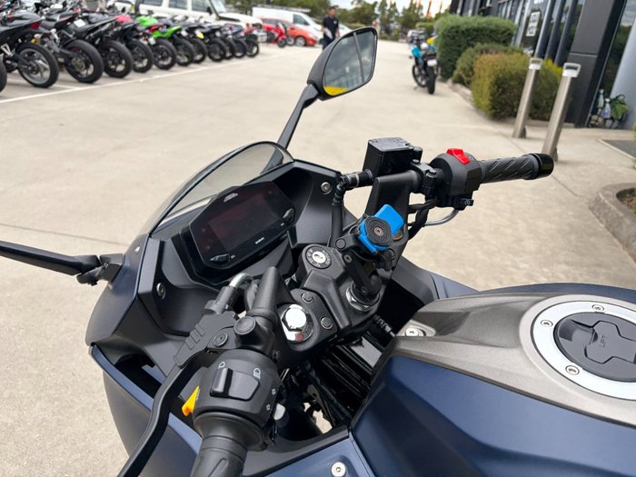 2024 Suzuki GIXXER Blue