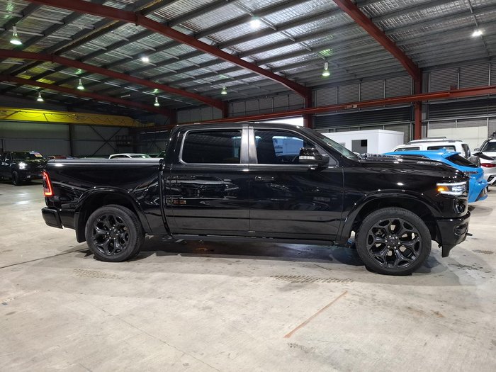 2021 RAM 1500 Limited DT MY22 4X4 Dual Range Diamond Black
