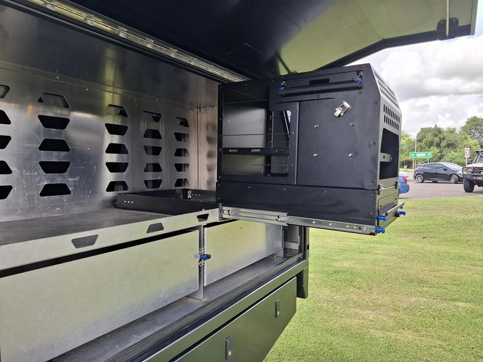 2022 Toyota Landcruiser GXL