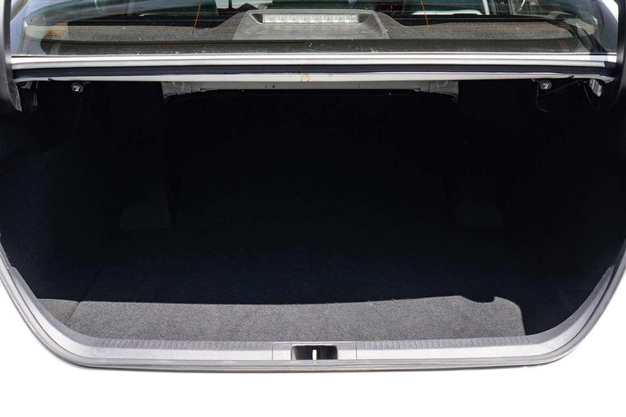 2019 Toyota Camry Ascent