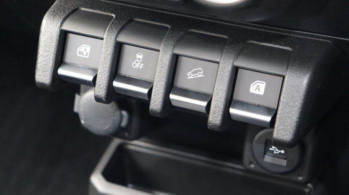 2025 Suzuki Jimny GLX