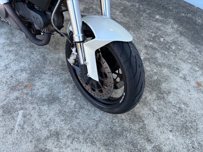 2009 DUCATI MONSTER 696 White