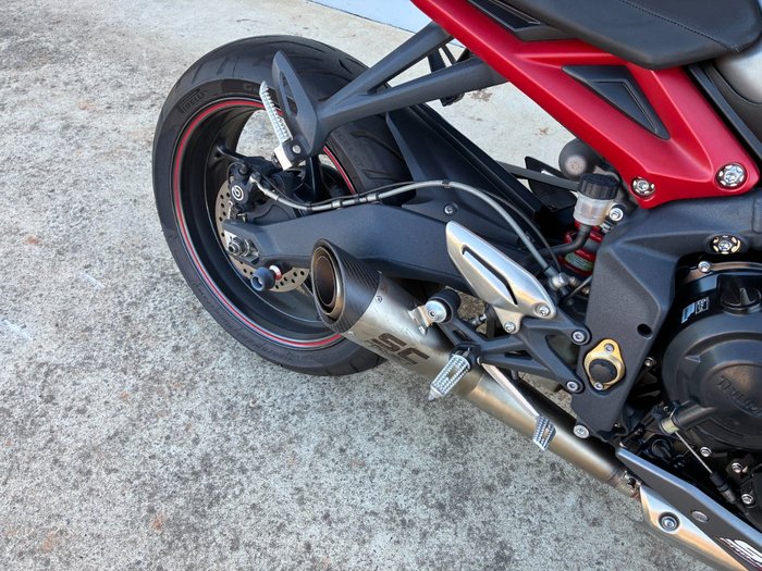 2014 Triumph STREET TRIPLE R Grey