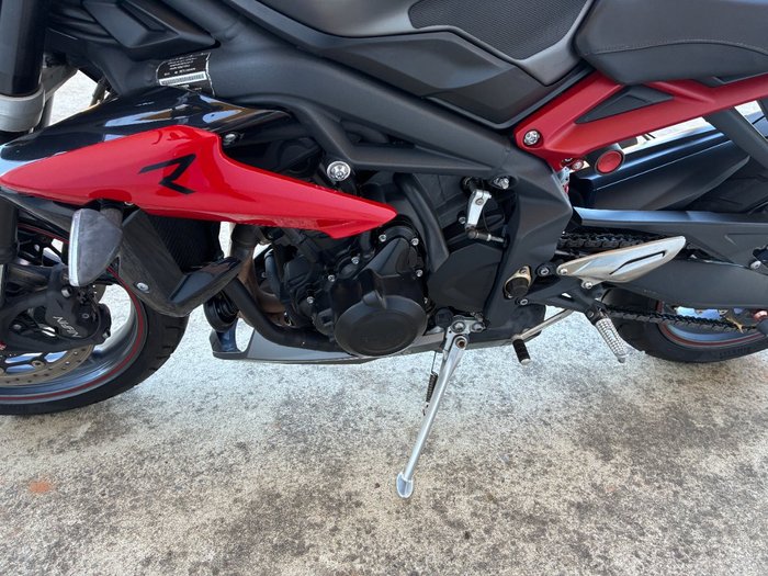 2014 Triumph STREET TRIPLE R Grey