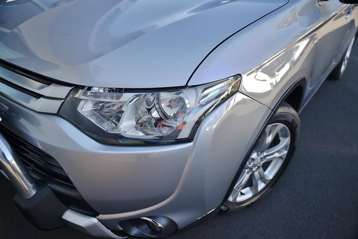 2014 Mitsubishi Outlander ES