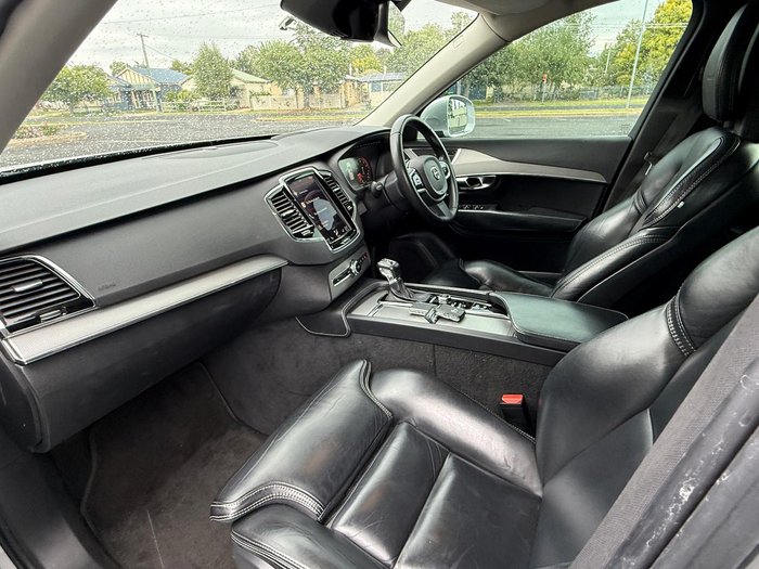 2017 Volvo XC90 T6 Inscription