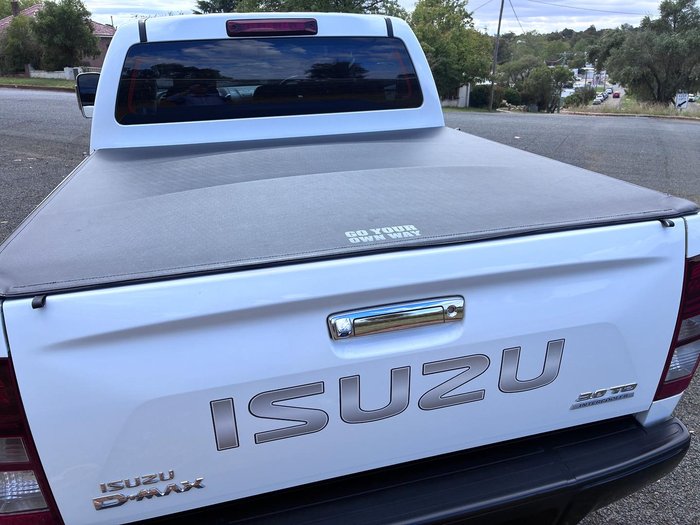 2019 Isuzu D-MAX LS-M
