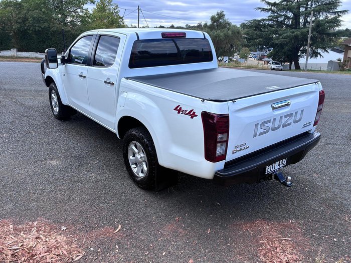 2019 Isuzu D-MAX LS-M