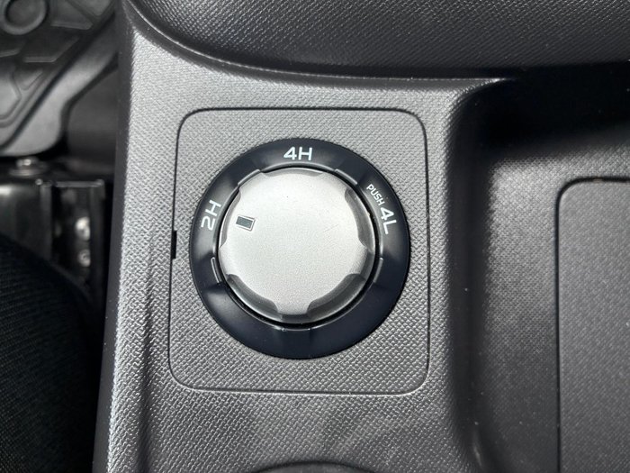 2019 Isuzu D-MAX LS-M