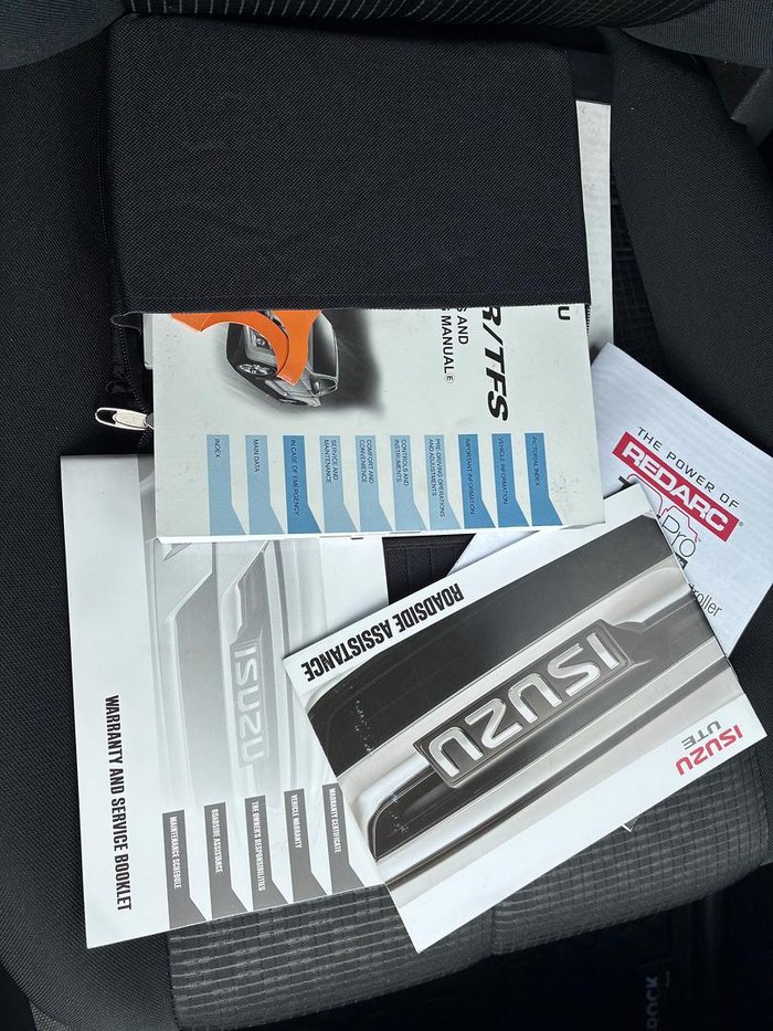 2019 Isuzu D-MAX LS-M