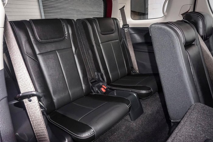 2019 Isuzu MU-X LS-T