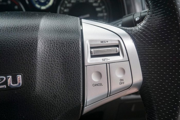 2019 Isuzu MU-X LS-T