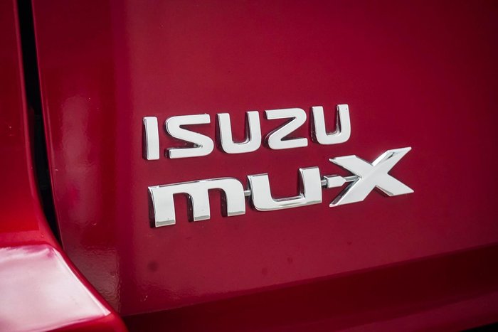 2019 Isuzu MU-X LS-T
