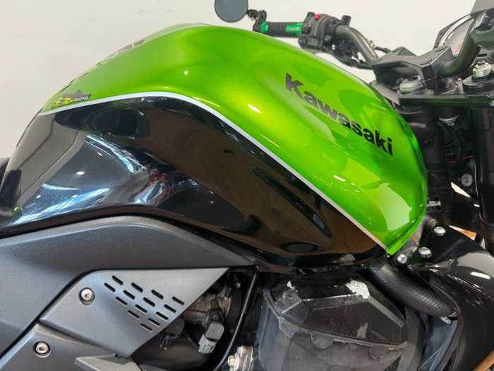 2009 Kawasaki Z750 GREEN