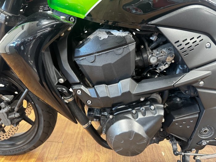 2009 Kawasaki Z750 GREEN