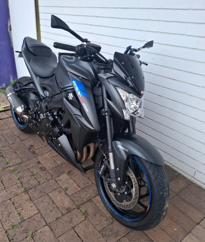 2019 Suzuki GSX-S1000 BLACK