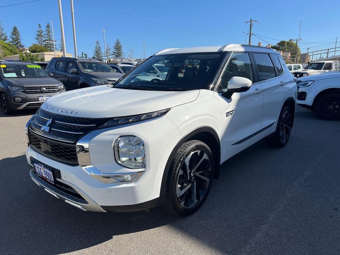 2023 Mitsubishi Outlander PHEV Aspire