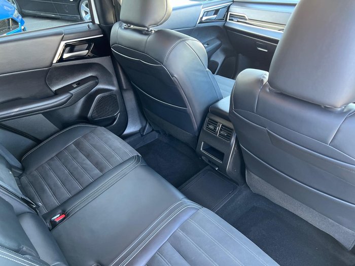 2023 Mitsubishi Outlander PHEV Aspire